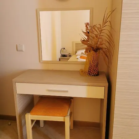 Apartman Большой Апартамент В Большом Комплексе Napospart